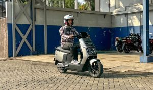 Polytron Fox-200 Meluncur: Motor Listrik Ekonomis Rp11,5 Juta