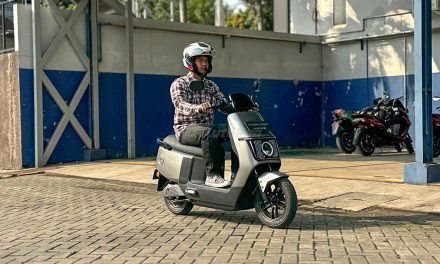 Polytron Fox-200 Meluncur: Motor Listrik Ekonomis Rp11,5 Juta