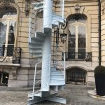 Potongan Tangga Spiral Menara Eiffel Asli Siap Dilelang Di Paris