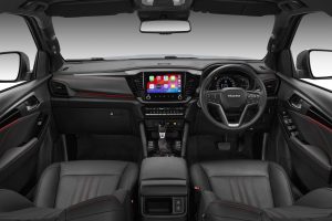 Penyegaran Isuzu MU-X Kini Dukung Fitur Wireless Apple CarPlay