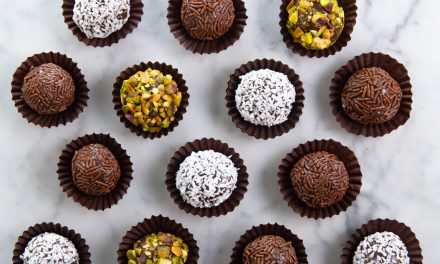 Brigadeiro Brasil: Bola Cokelat Penyelenggara Setiap Perayaan