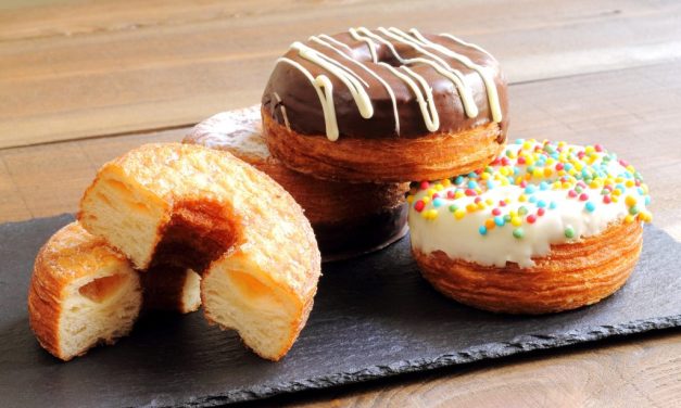 Cronut New York: Perpaduan Unik Adonan Croissant Dan Donat