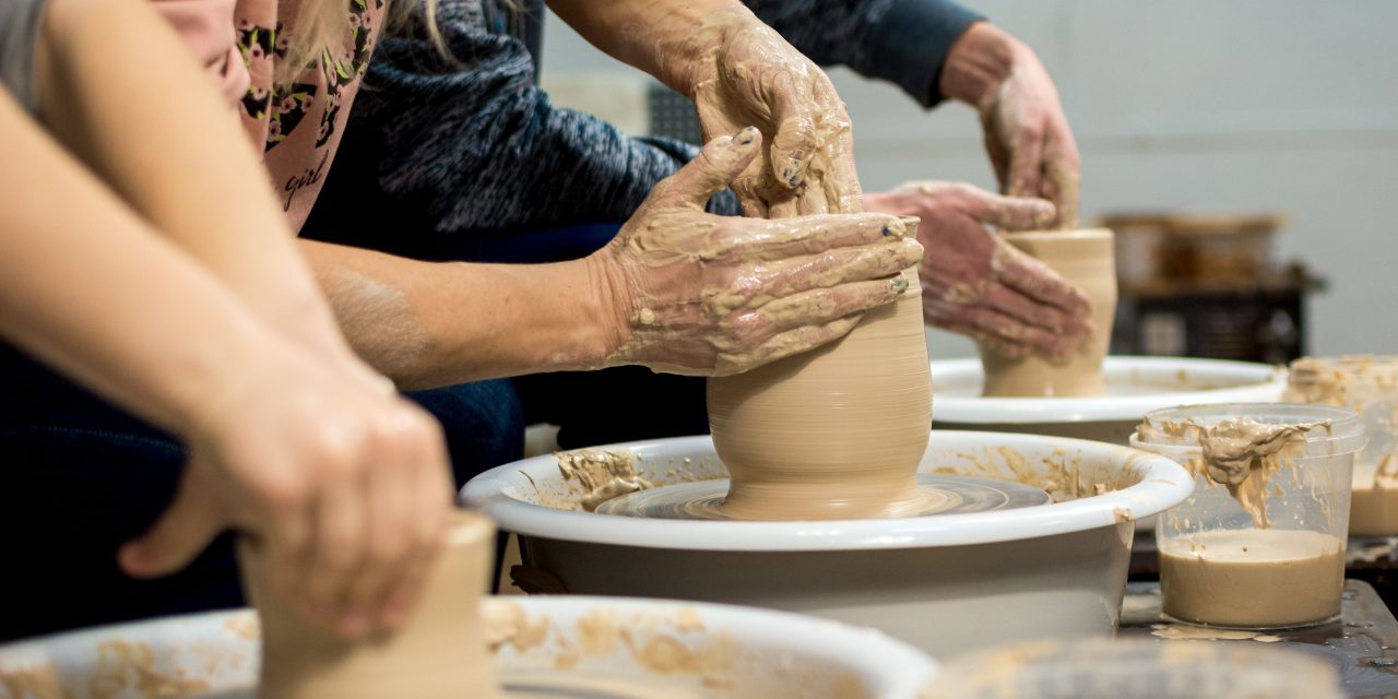 Tren Kelas Pottery Kini Jadi Arena Healing Terpopuler Pekerja
