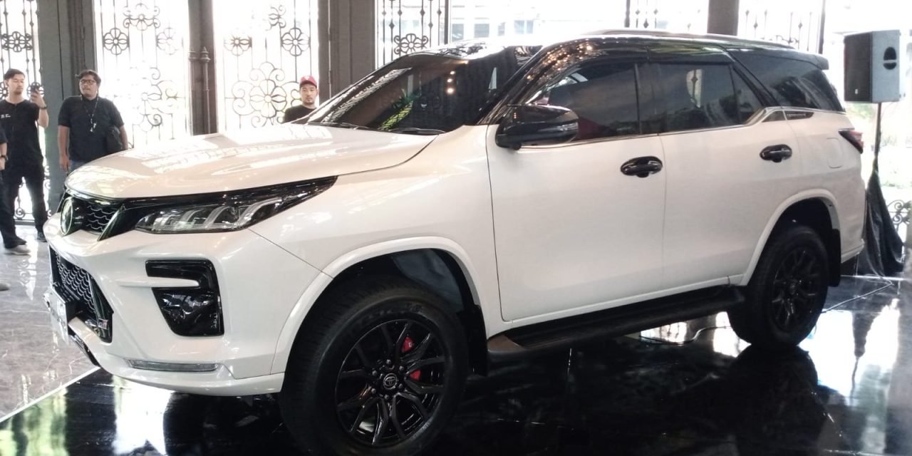 Toyota Fortuner 2.8 GR Sport 4×4: Hadirkan Monotube Dampers