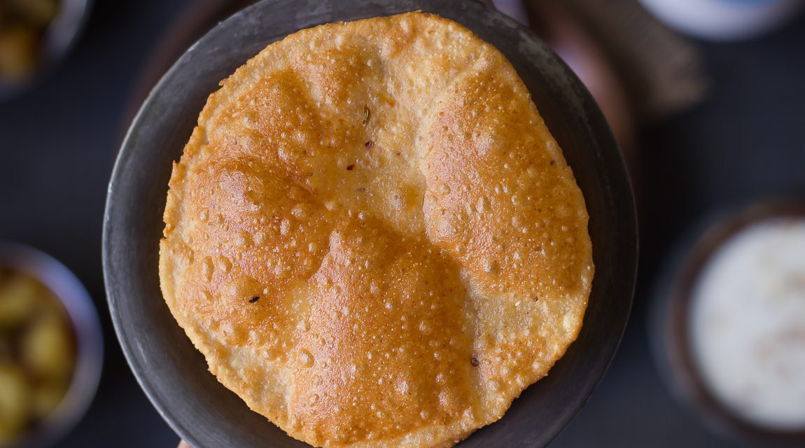 Kachori India: Sensasi Kacang Rempah Dan Saus Tamarind