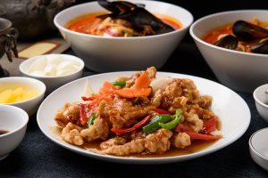 Kelezatan Ayam Kuluyuk Saus Asam Manis Khas Peranakan