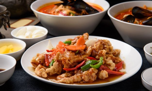 Kelezatan Ayam Kuluyuk Saus Asam Manis Khas Peranakan