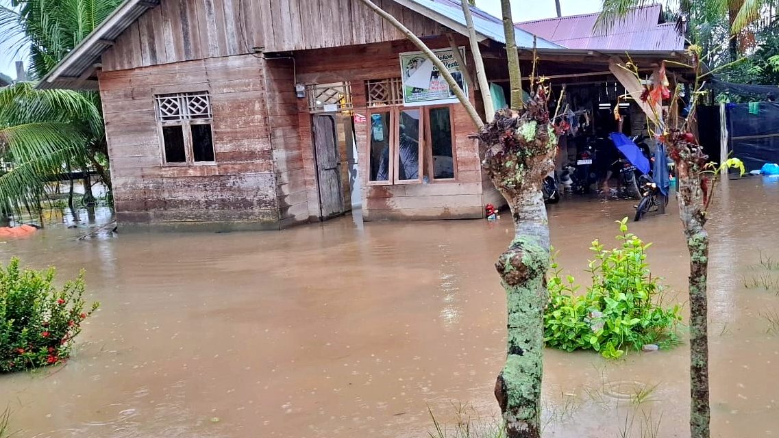 Kondisi Darurat Aceh Timur: Banjir Bandang 1,5m Di Idi Rayeuk