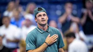 Penampilan Dominan Tommy Paul Melaju Mulus Perempat Final